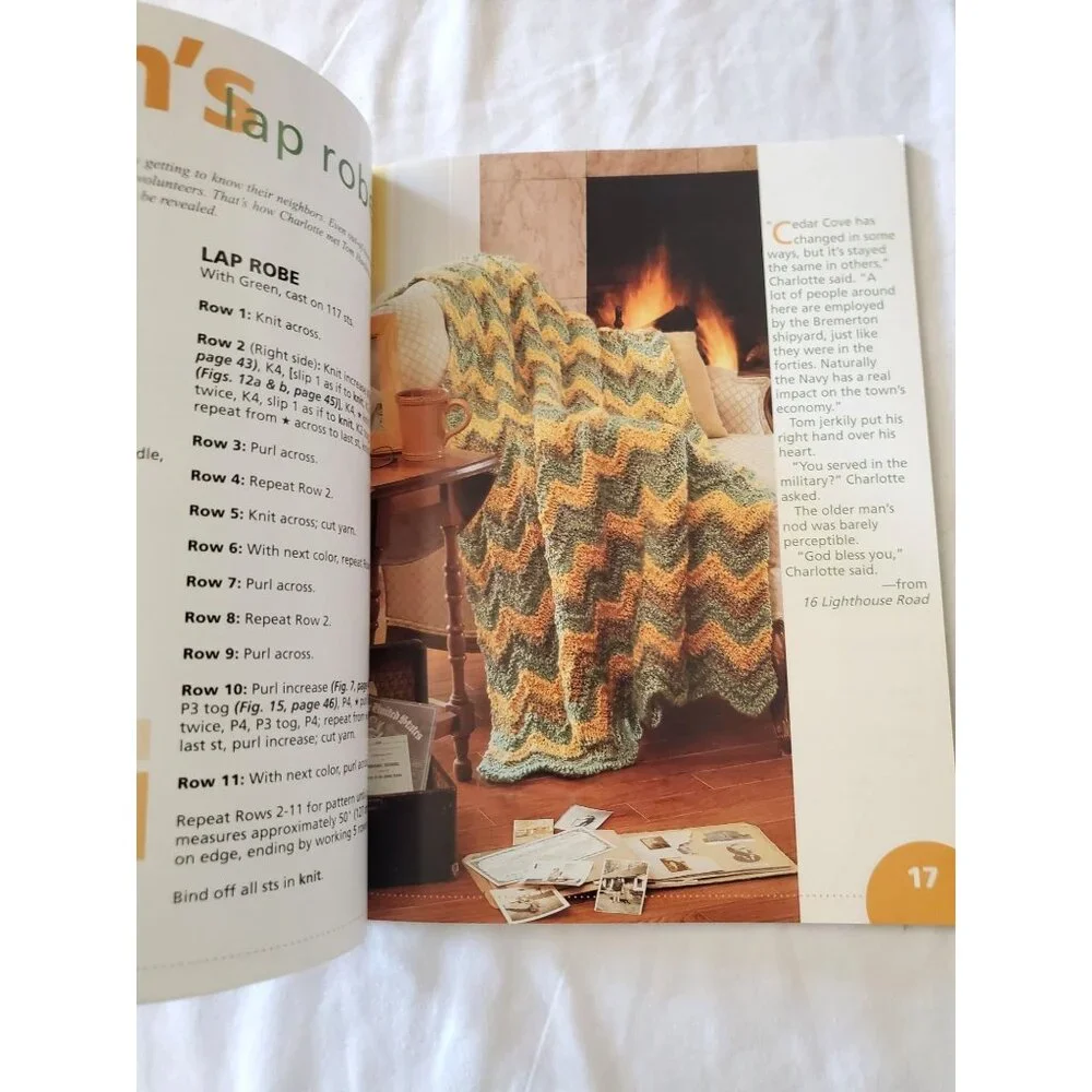 Knit Along With Debbie Macomber Cedar Cove & Shop on Blossom Street Book Lot - Picture 4 of 10